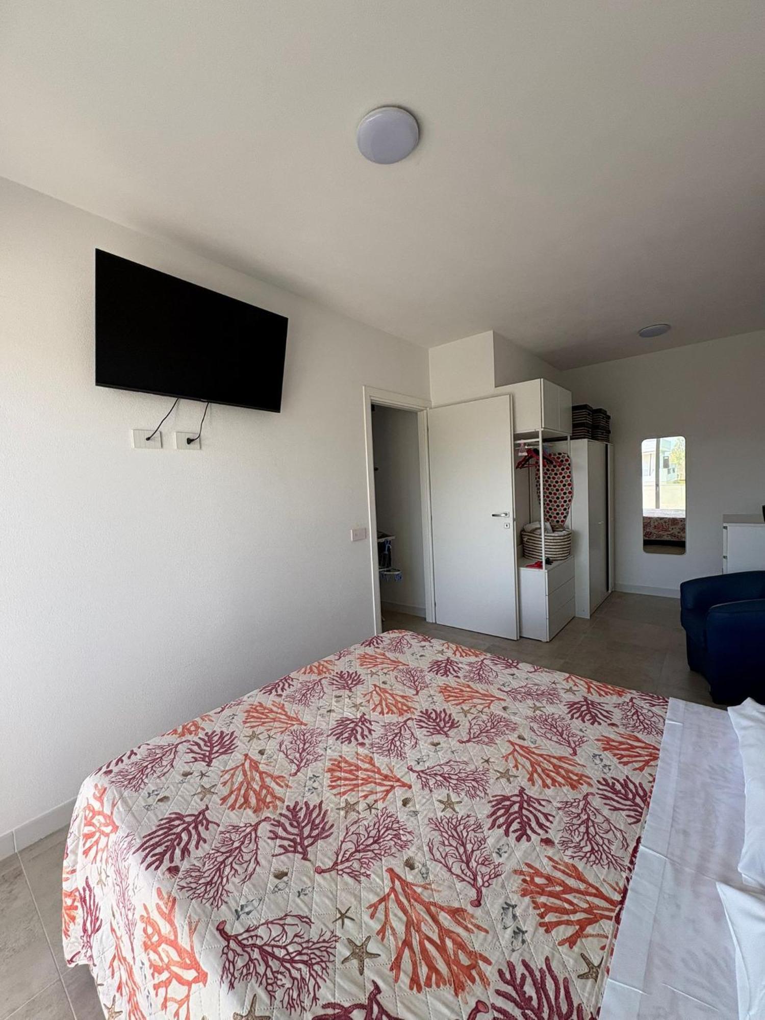 Torregrande Apartments 토레 그란데 외부 사진